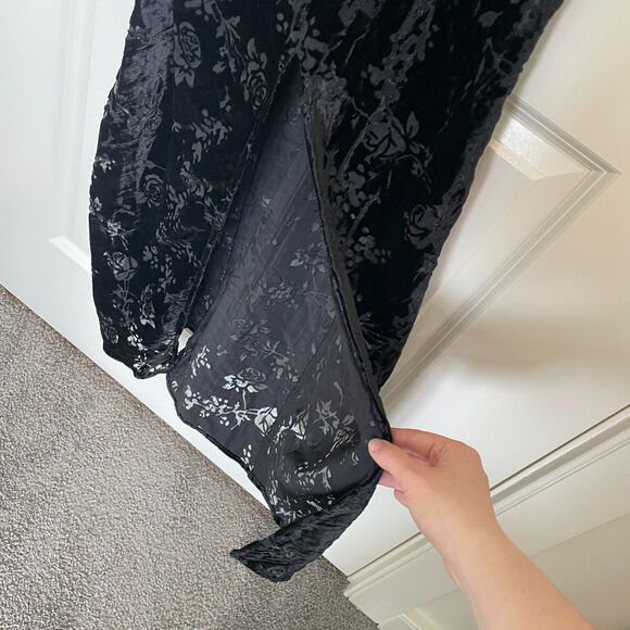 Urban Outfitters Midi Dress Sz Medium Velvet Burnout Whimsigoth Dark Romantic - Picture 10 of 10